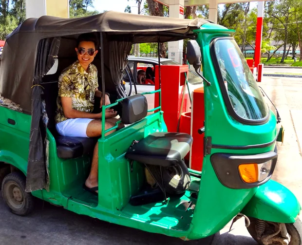 tourist in txopela252fe66