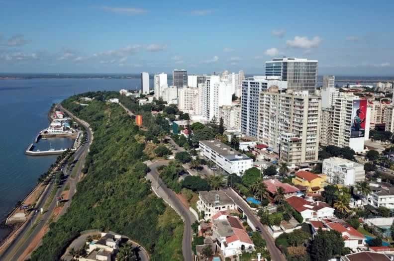 Vista panorâmica da baía de Maputo, antiga Lourenço Marques