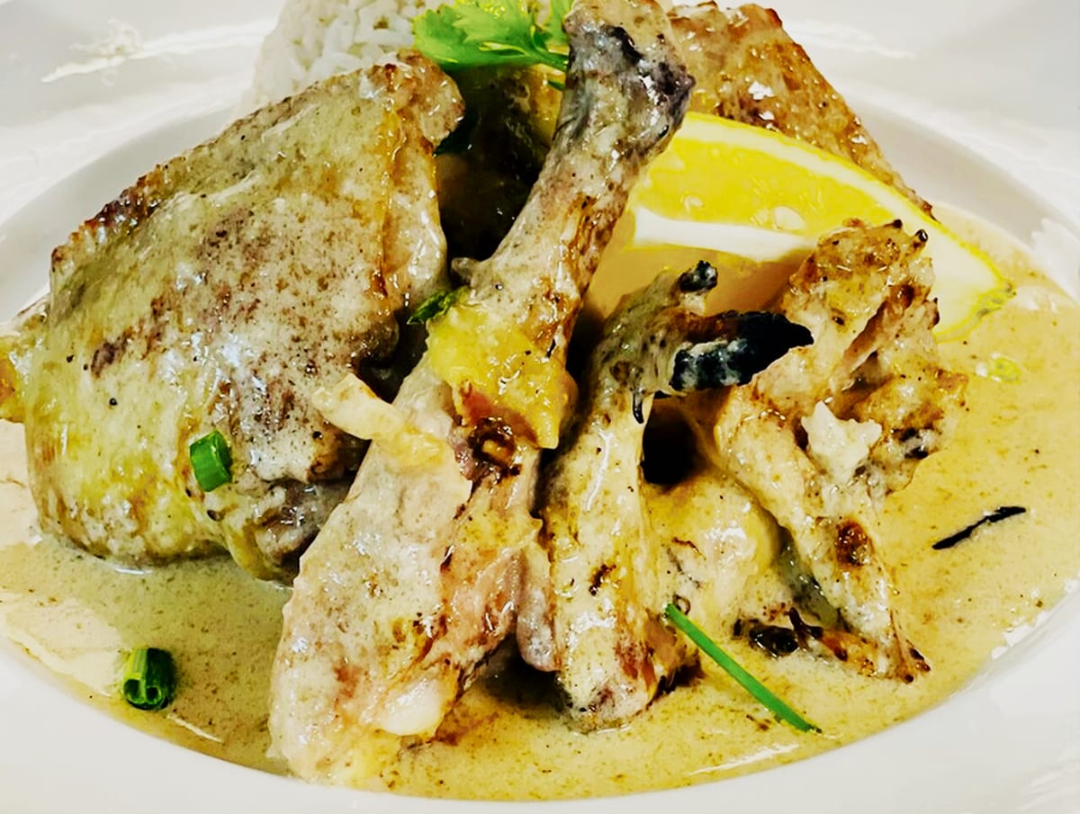 Frango à Zambeziana, traditional Mozambican chicken dish