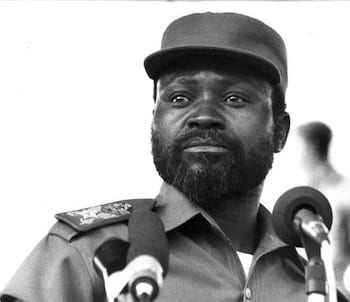 Understanding Mozambique's Independence: A Simple Guide for Travelers Samora Machel, líder da Frelimo e da independência moçambicana